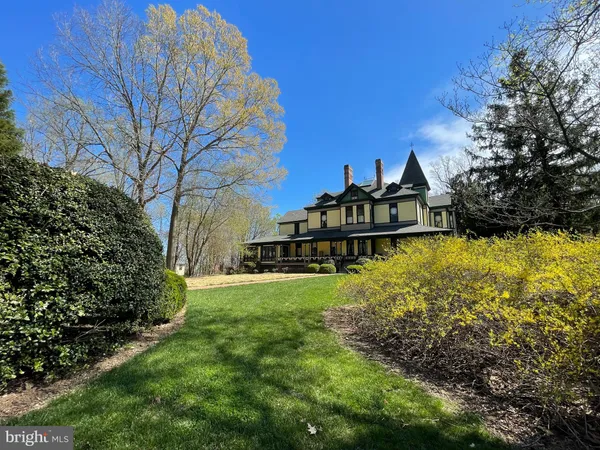 $2,120,000 | 317 Coles Point Road, Hague, VA 22469
