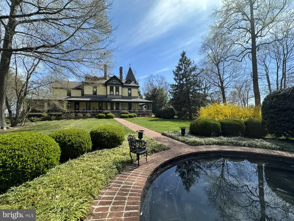 $2,120,000 | 317 Coles Point Road, Hague, VA 22469