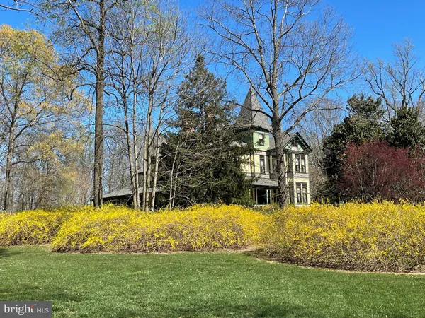 $2,120,000 | 317 Coles Point Road, Hague, VA 22469