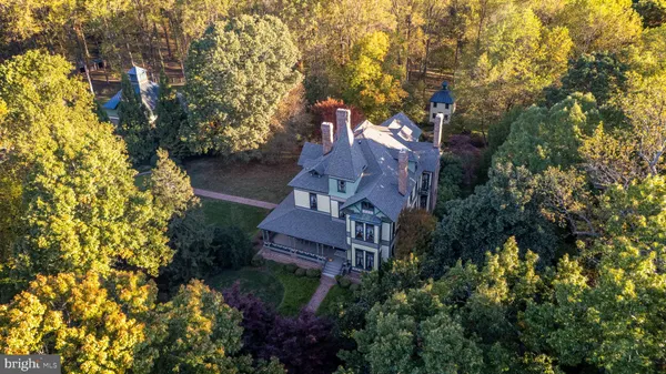 $2,120,000 | 317 Coles Point Road, Hague, VA 22469