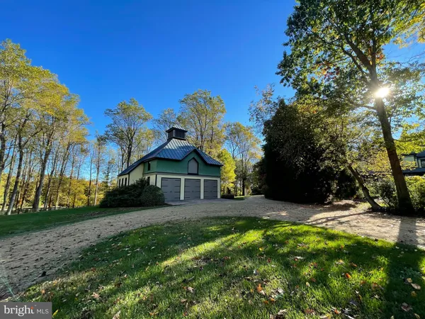 $2,120,000 | 317 Coles Point Road, Hague, VA 22469