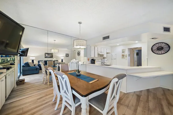 $1,750 | 1605 South Us Highway, Unit A306, Jupiter, FL 33477