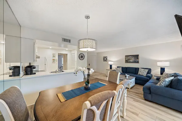 $1,750 | 1605 South Us Highway, Unit A306, Jupiter, FL 33477