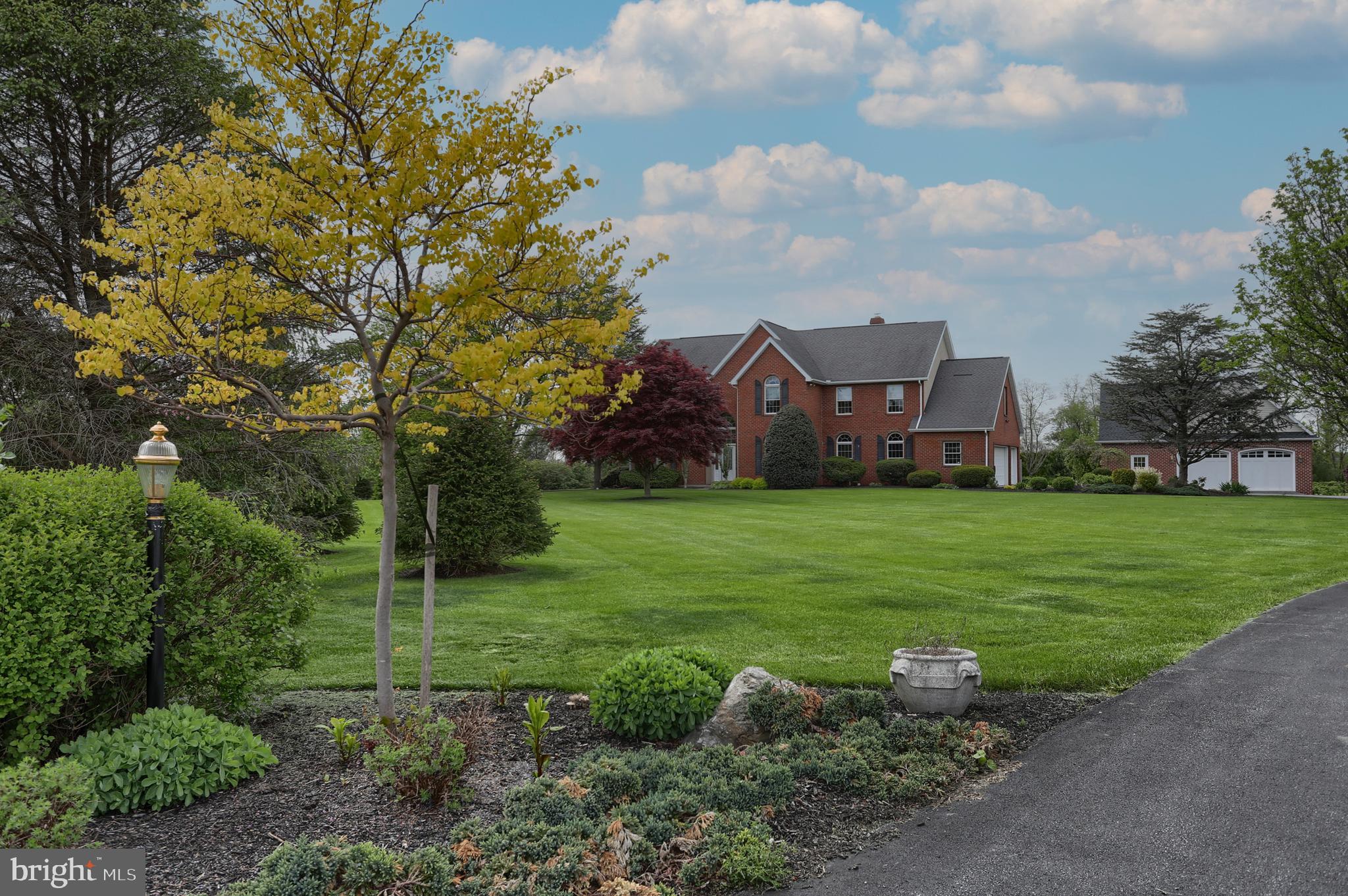 881 Church Road Lebanon, PA 17042 - Photo 3 of 67 Gallery Image 3