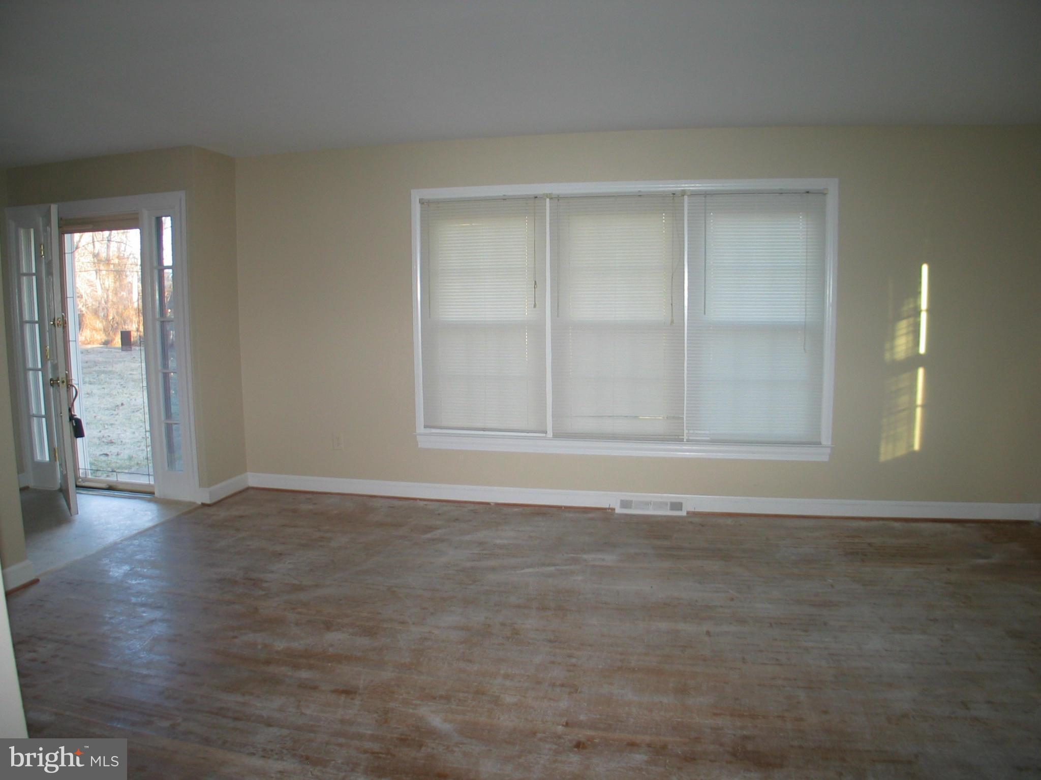 10006 Rixeyville Road Culpeper, VA 22701 - Photo 6 of 6 Living Room