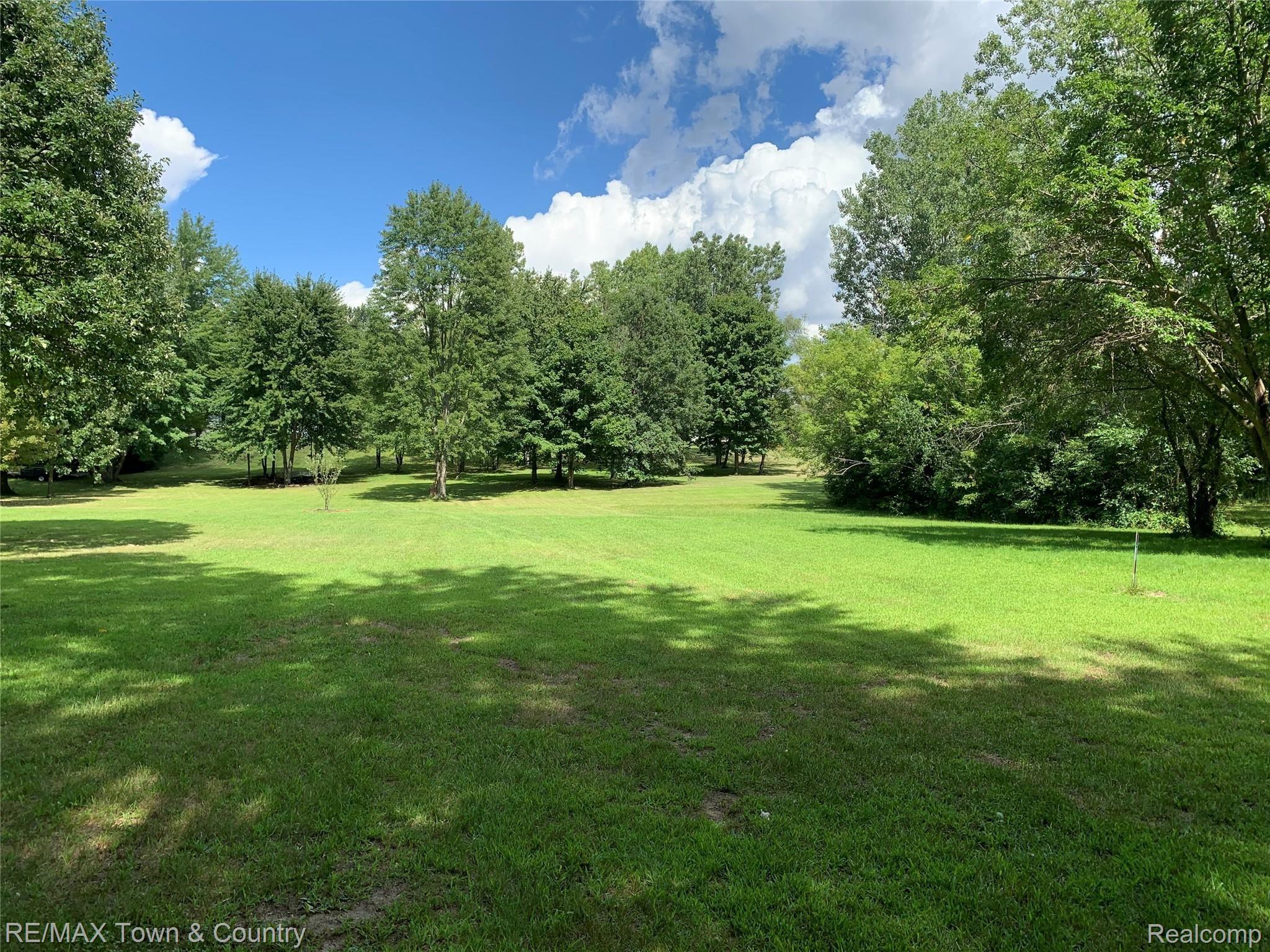 5383 Flushing Road Flushing, MI 48433 - Photo 25 of 28 flushing backyard2.jpg
