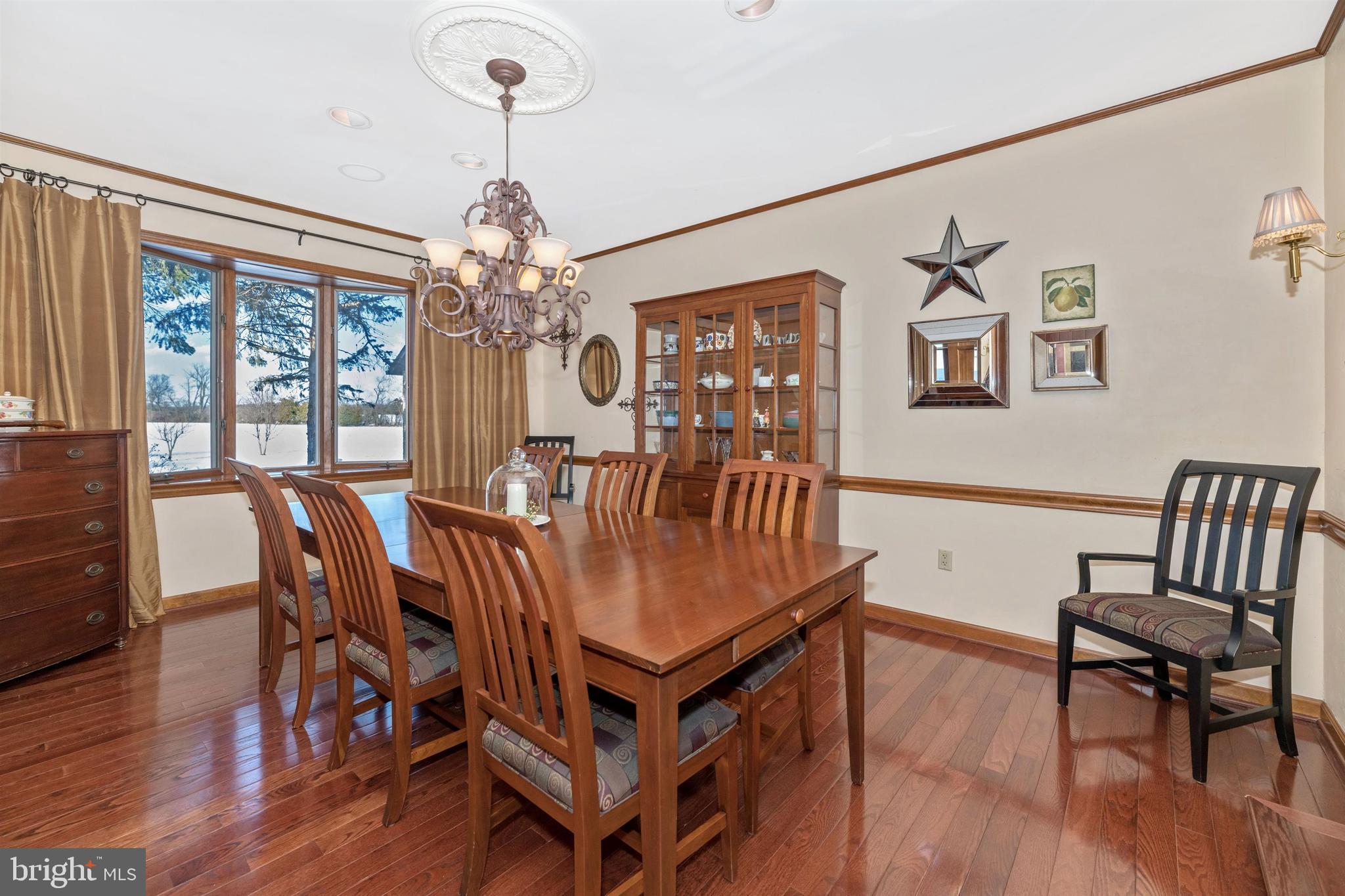 14109 Old Frederick Road Rocky Ridge, MD 21778 - Photo 25 of 124 Dining Room