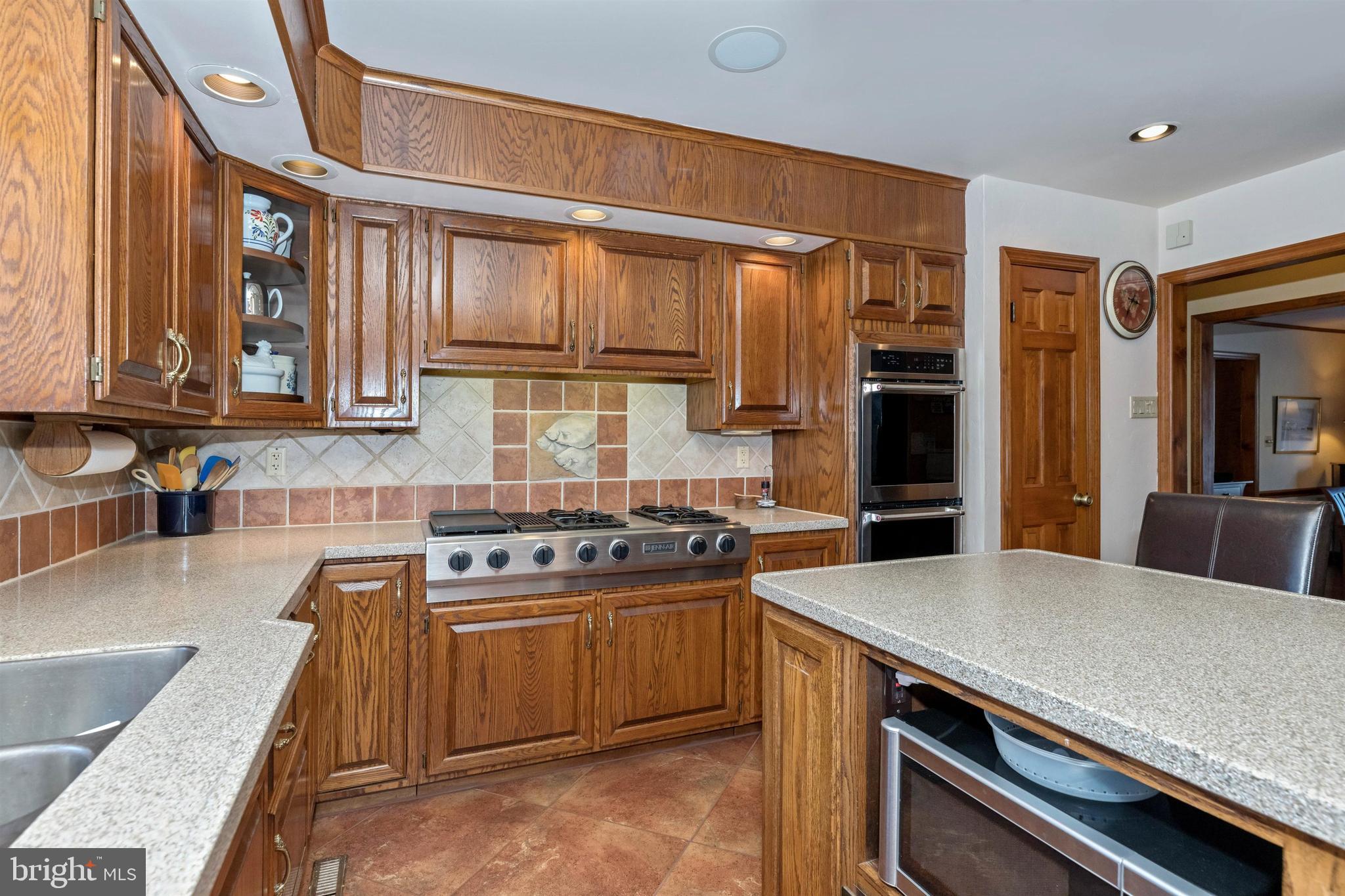 14109 Old Frederick Road Rocky Ridge, MD 21778 - Photo 30 of 124 Kitchen