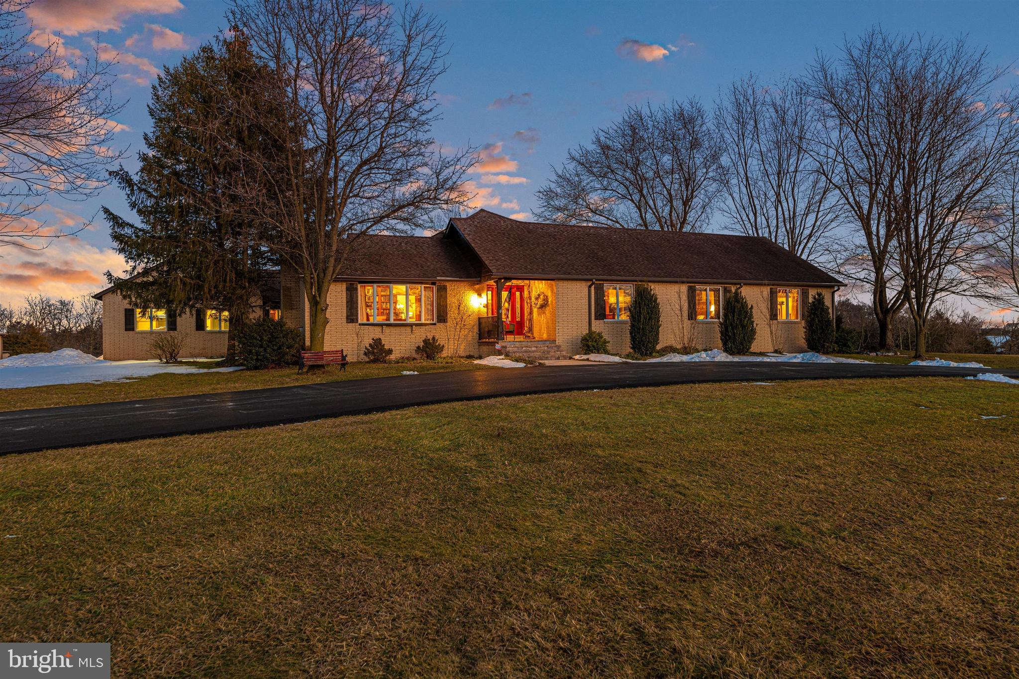 14109 Old Frederick Road Rocky Ridge, MD 21778 - Photo 4 of 124 Twilight Front