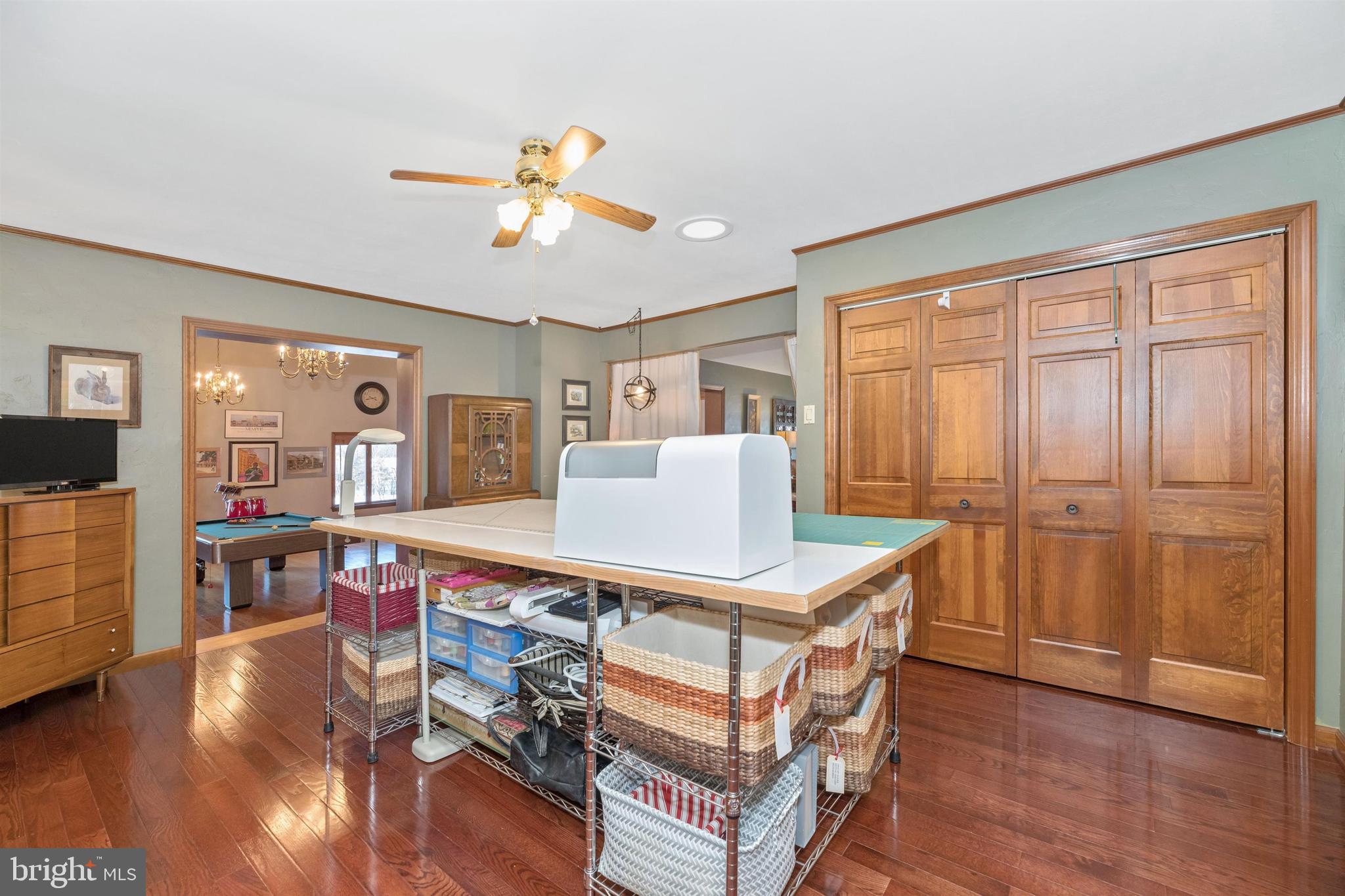 14109 Old Frederick Road Rocky Ridge, MD 21778 - Photo 47 of 124 Craft Room/Office