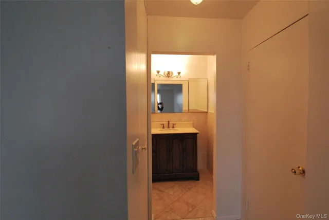 $279,000 | 7 Balint Drive, Unit 625, Yonkers, NY 10710