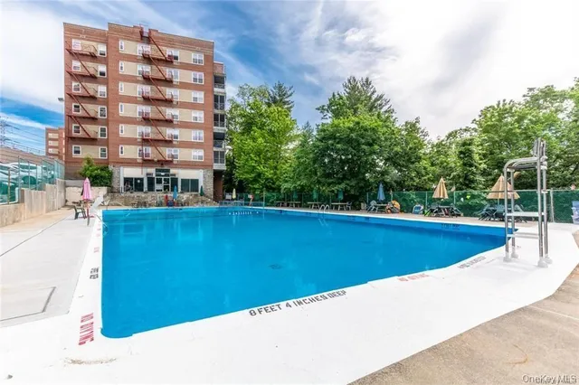 $279,000 | 7 Balint Drive, Unit 625, Yonkers, NY 10710
