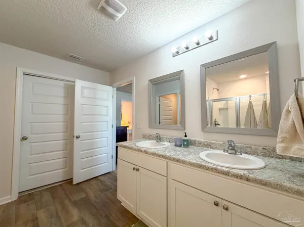$2,600 | 5469 Merlin Way, Milton, FL 32583