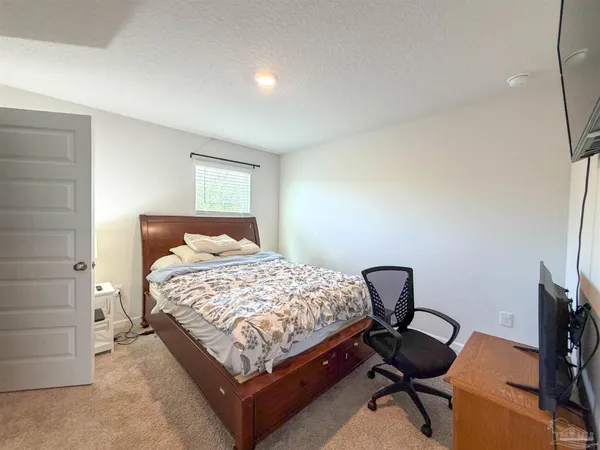 $2,600 | 5469 Merlin Way, Milton, FL 32583