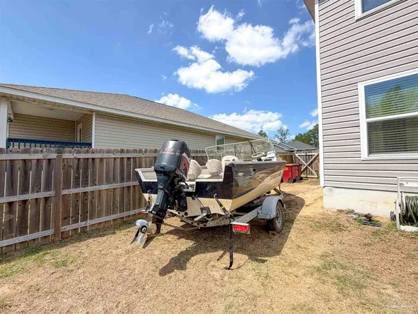 $2,600 | 5469 Merlin Way, Milton, FL 32583