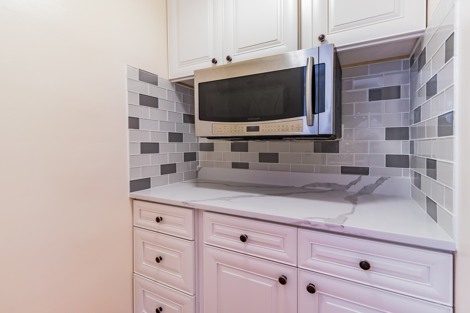 604 Old Hunt Road Fox River Grove, IL 60021 - Photo 12 of 29