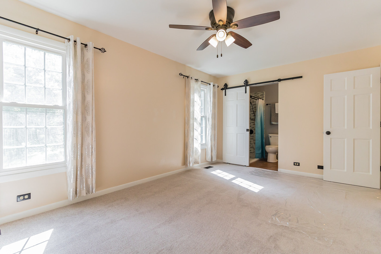 604 Old Hunt Road Fox River Grove, IL 60021 - Photo 18 of 29