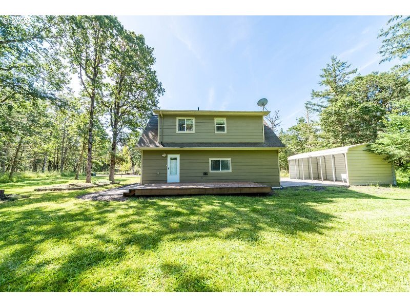 35236 Richardson Gap Road Lebanon, OR 97355 - Photo 3 of 31 Gallery Image 3