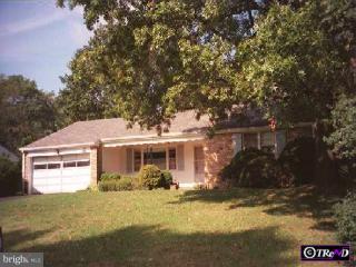 736 Pembroke Road Rydal, PA 19046 - Photo 1 of 1