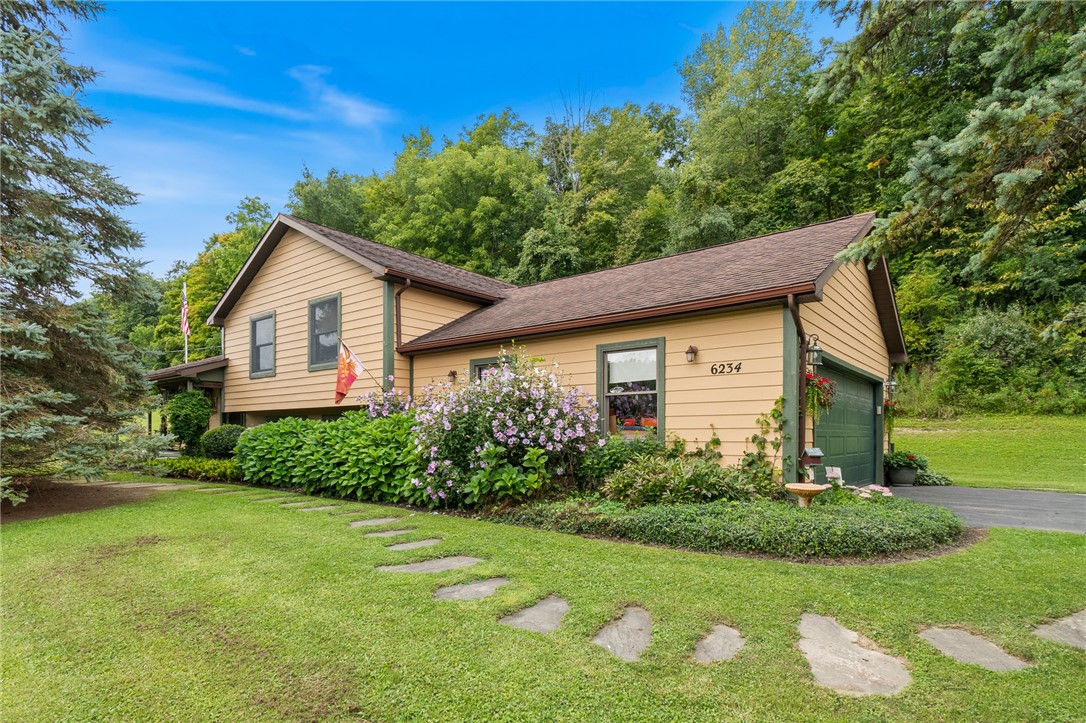 6234 County Road Canandaigua, NY 14424 - Photo 1 of 1 WELCOME TO 6234 COUNTY ROAD 32,CANANDAIGUA NY 1442