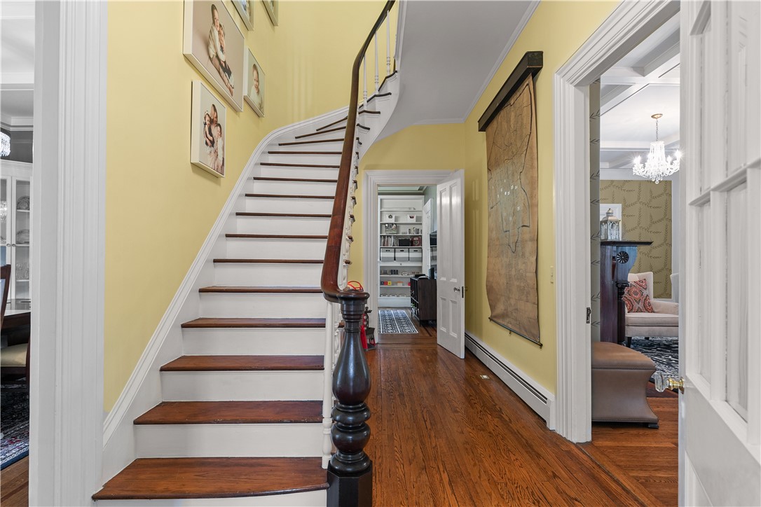 129 Rumstick Road Barrington, RI 02806 - Photo 4 of 34