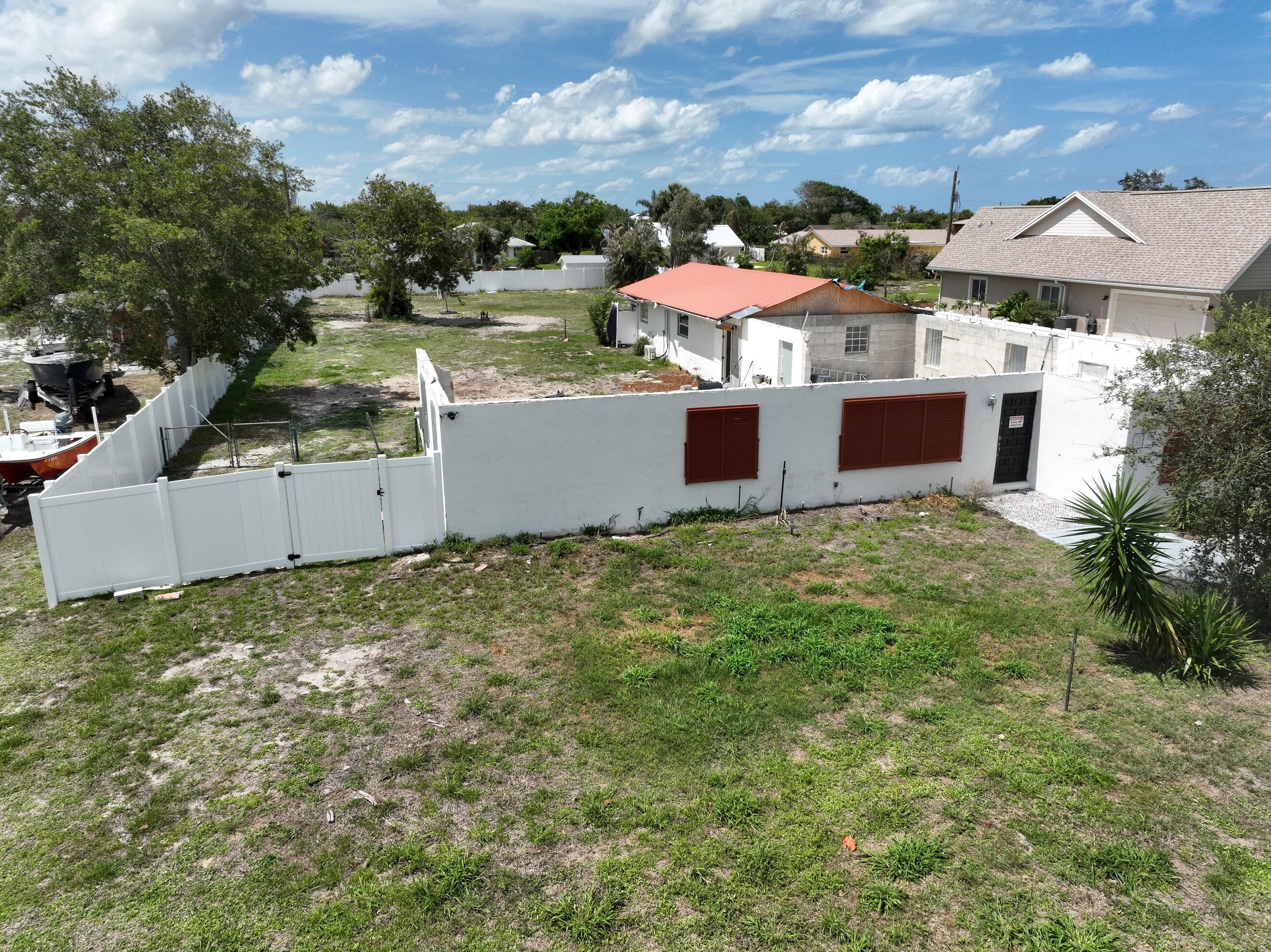 5419 Southeast Horseshoe Point Road Stuart, FL 34997 - Photo 2 of 2 2