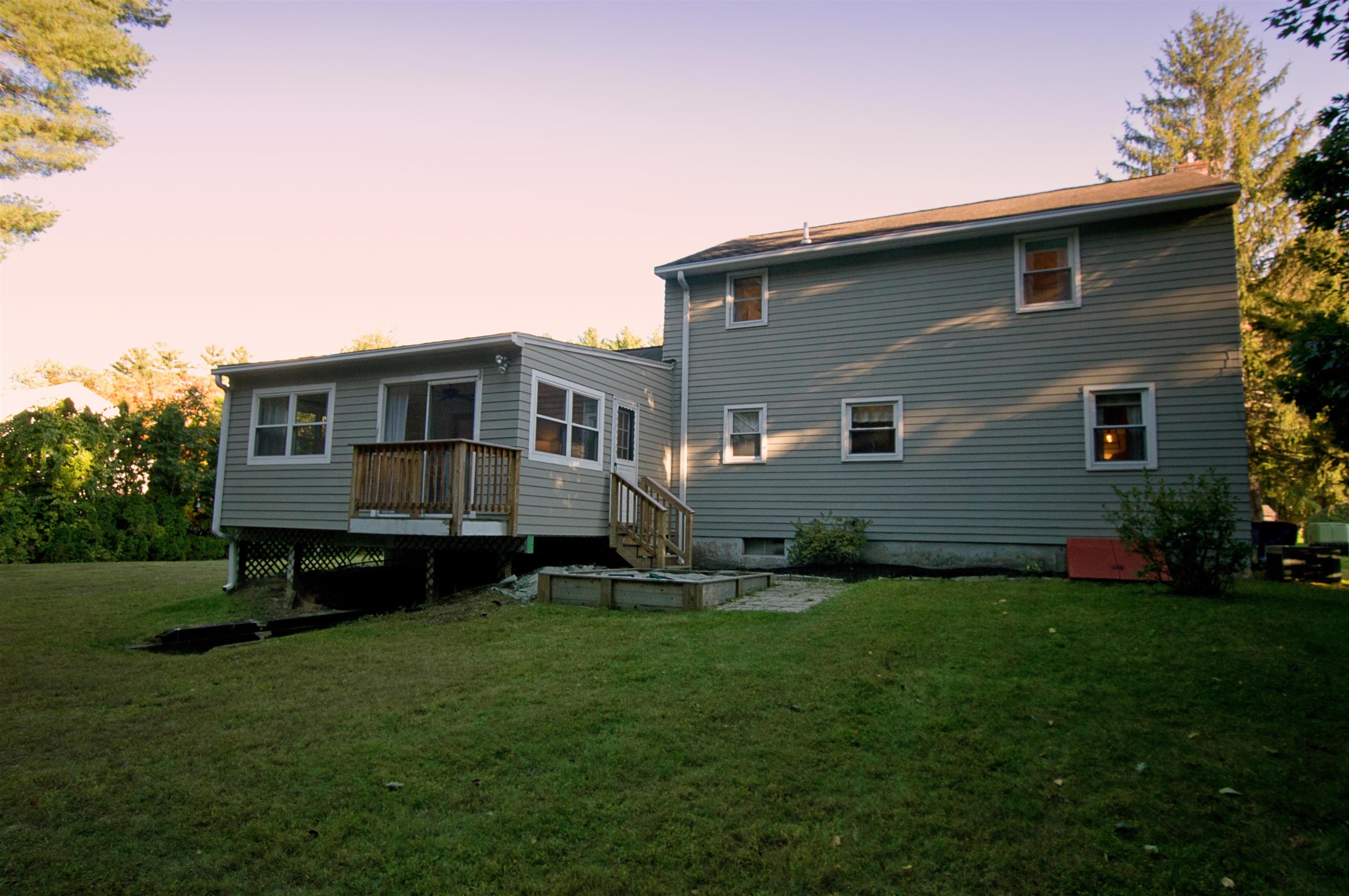 8 Cota Road Merrimack, NH 03054 - Photo 2 of 24