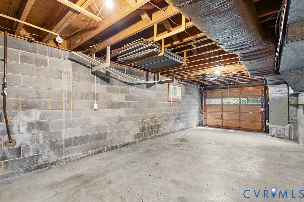 11440 Rochelle Road Chester, VA 23831 - Photo 24 of 31 a view of an empty room