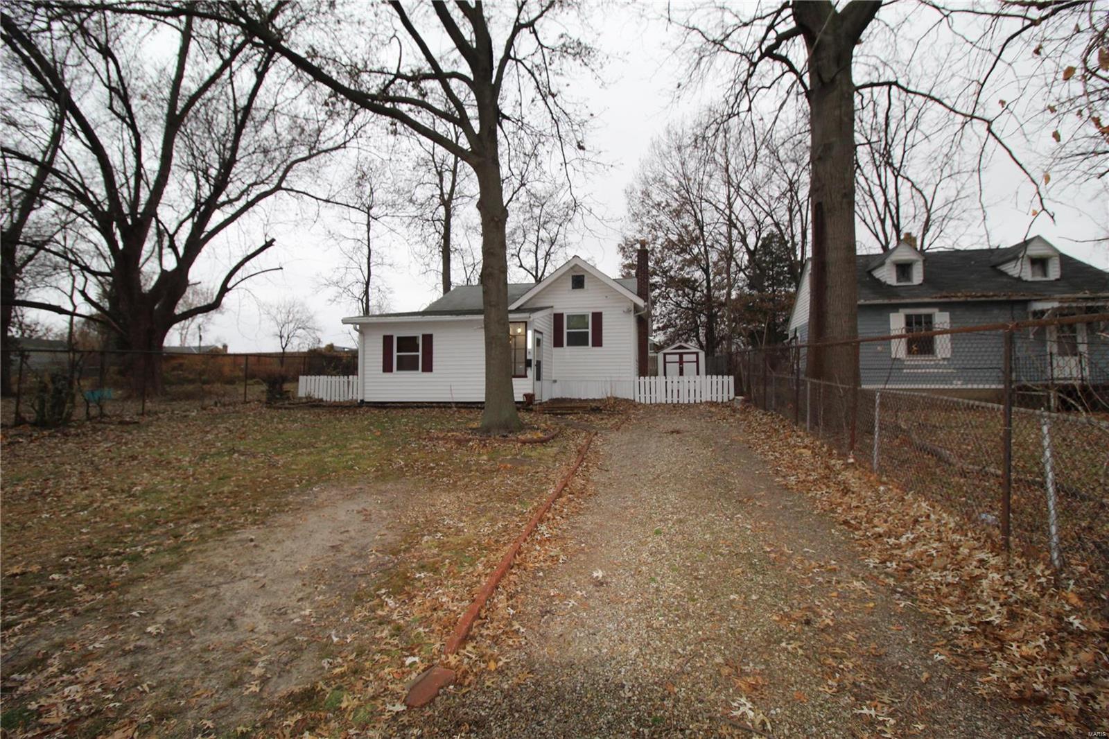 2641 Carson Road St. Louis, MO 63114 - Photo 25 of 28 Gallery Image 25