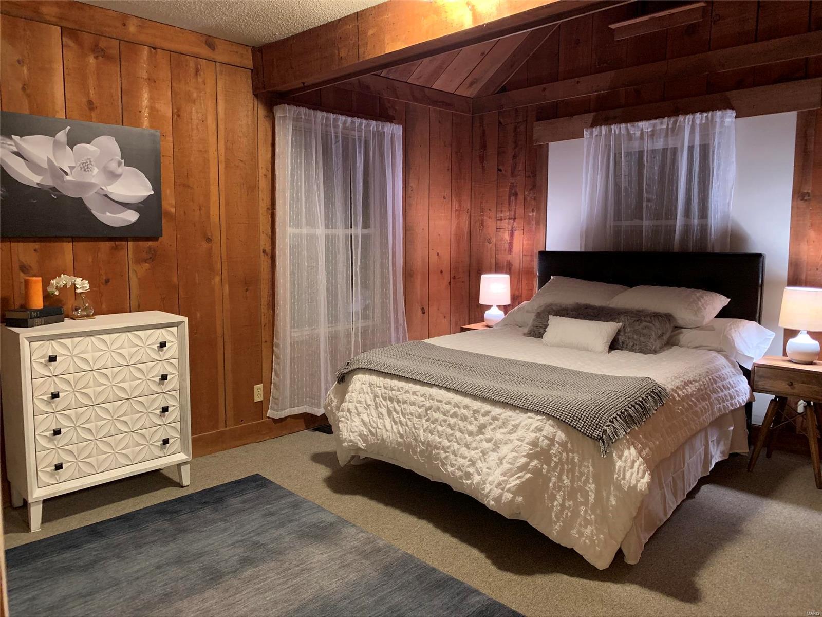 2641 Carson Road St. Louis, MO 63114 - Photo 10 of 28 Gallery Image 10