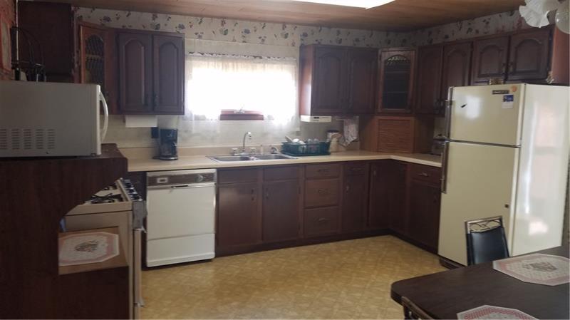 641 Bitner Road Dunbar, PA 15431 - Photo 5 of 15