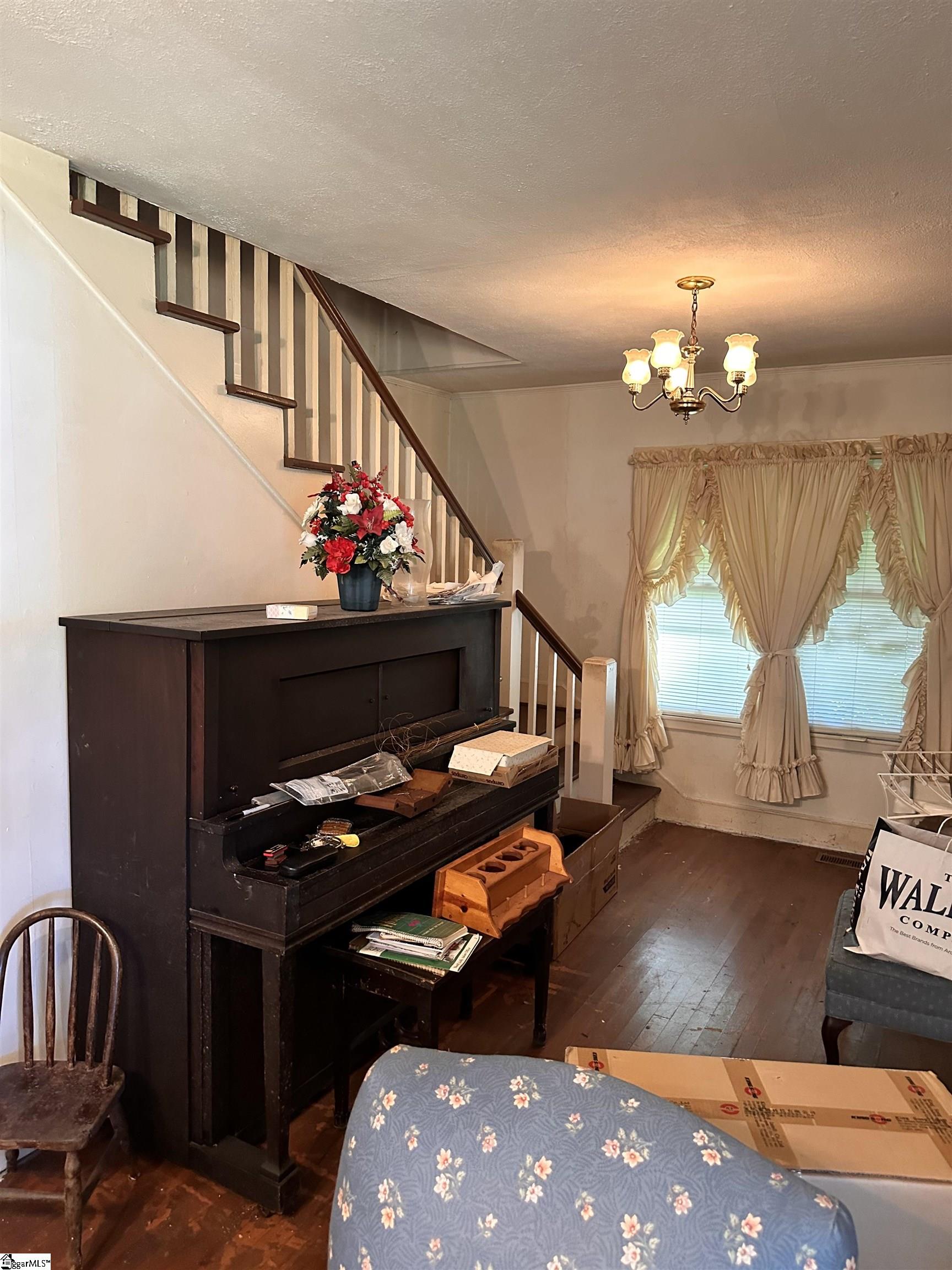 304 Stutts Avenue Union, SC 29379 - Photo 3 of 21