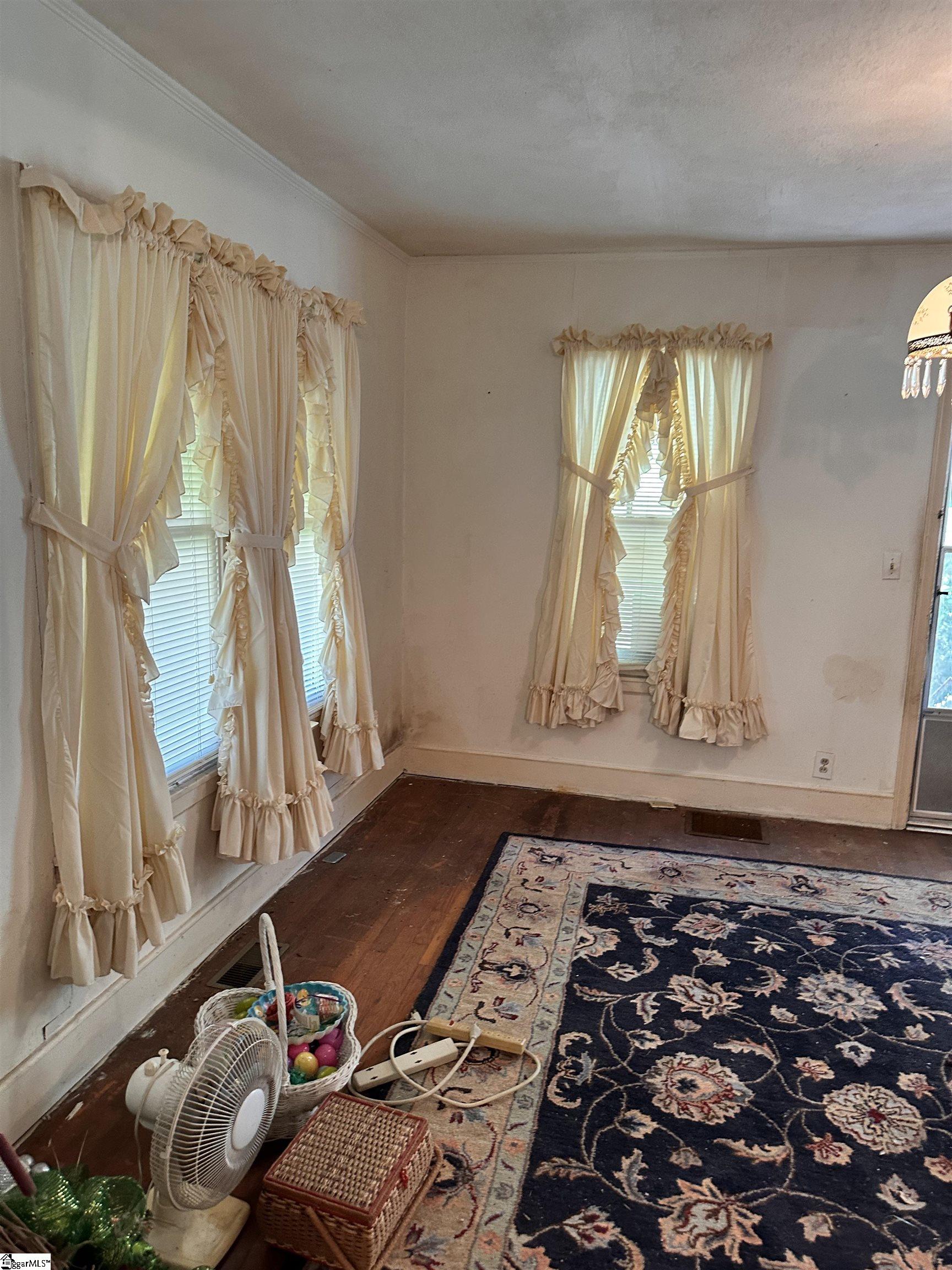 304 Stutts Avenue Union, SC 29379 - Photo 4 of 21