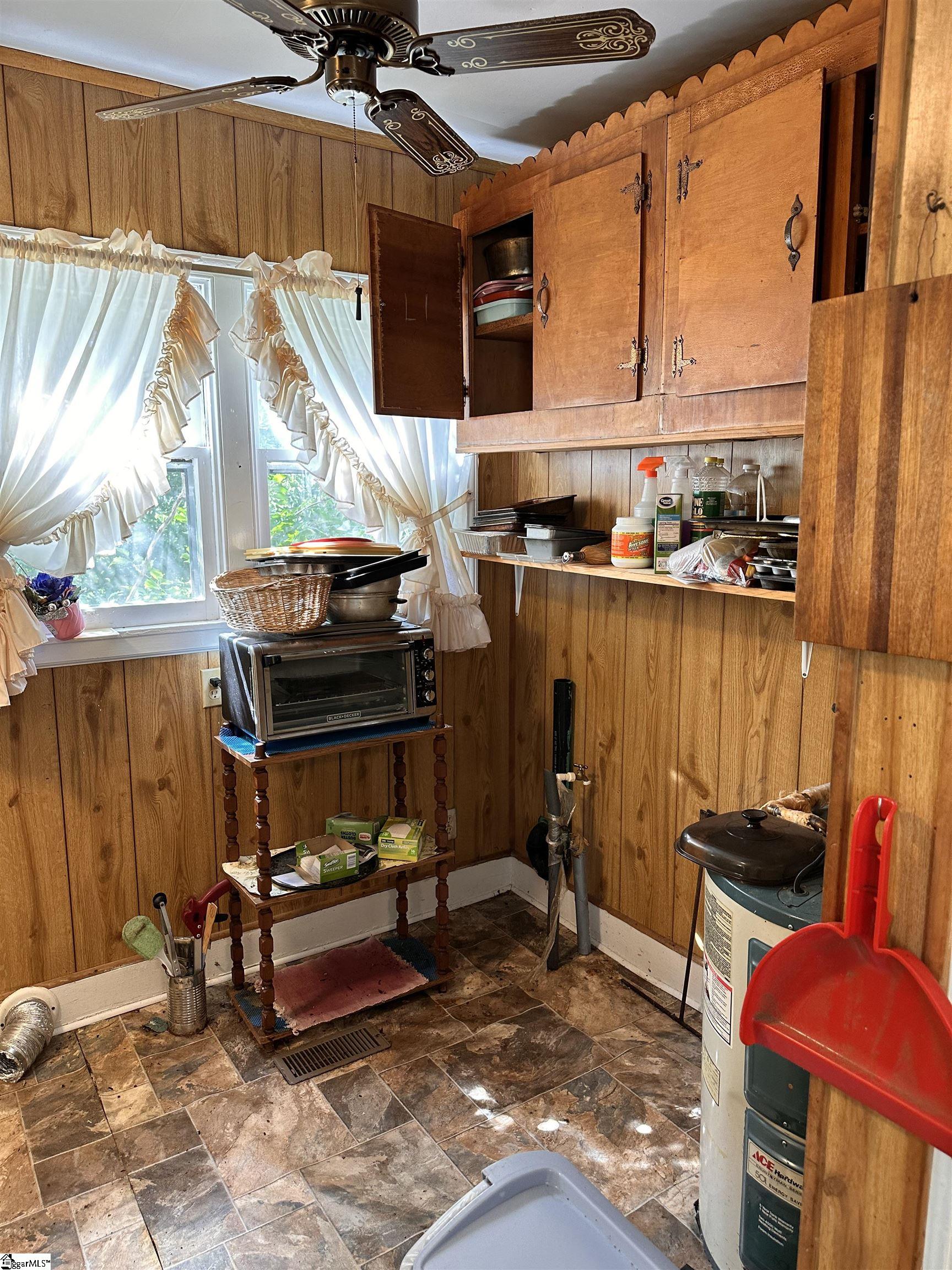 304 Stutts Avenue Union, SC 29379 - Photo 8 of 21