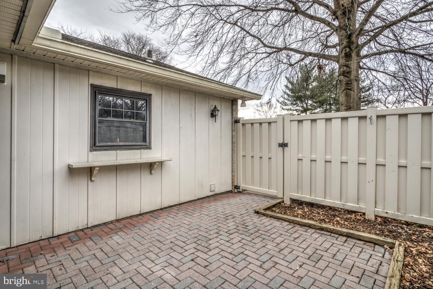 406 Valleybrook Drive Lancaster, PA 17601 - Photo 18 of 31