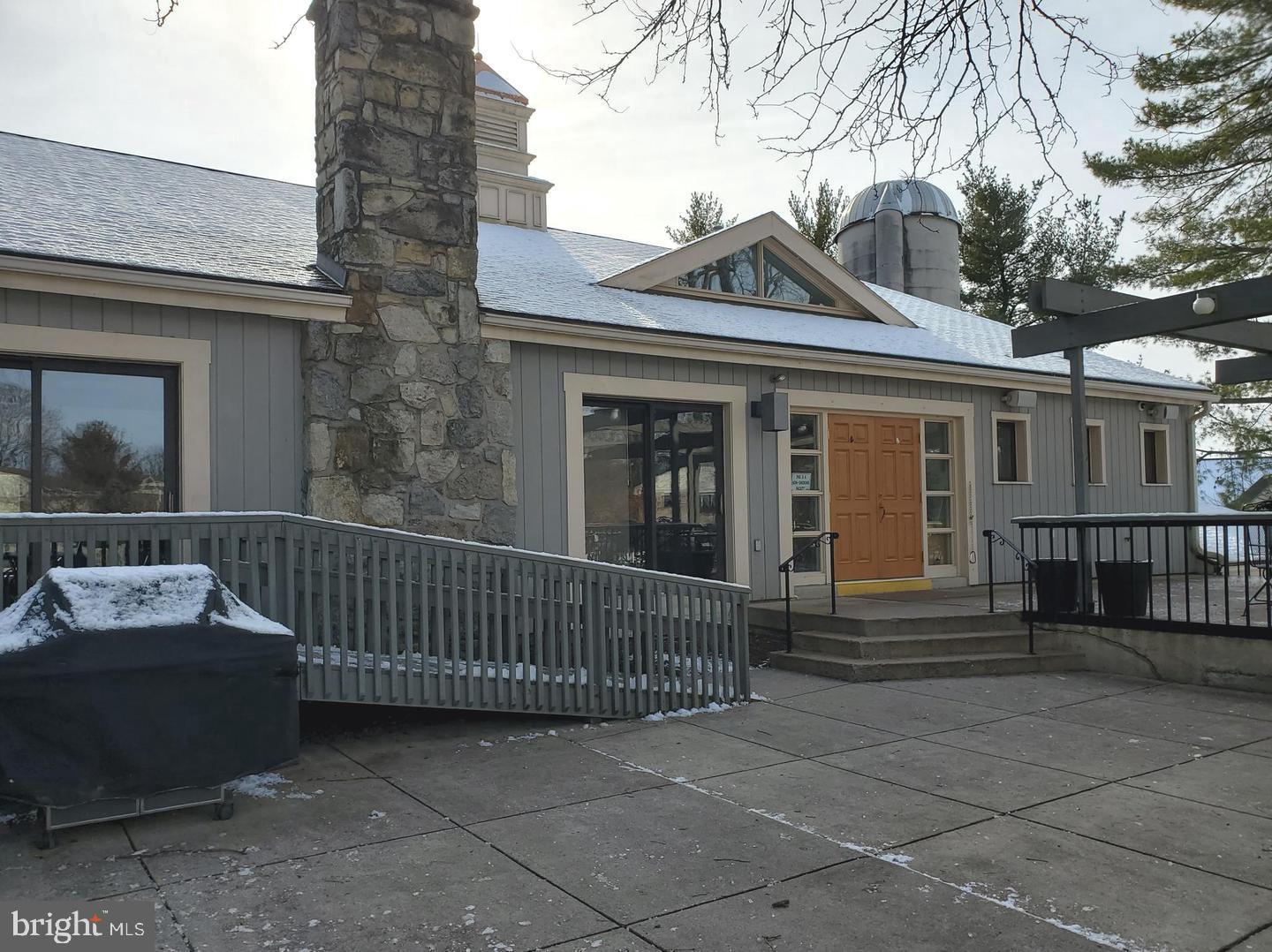 406 Valleybrook Drive Lancaster, PA 17601 - Photo 27 of 31