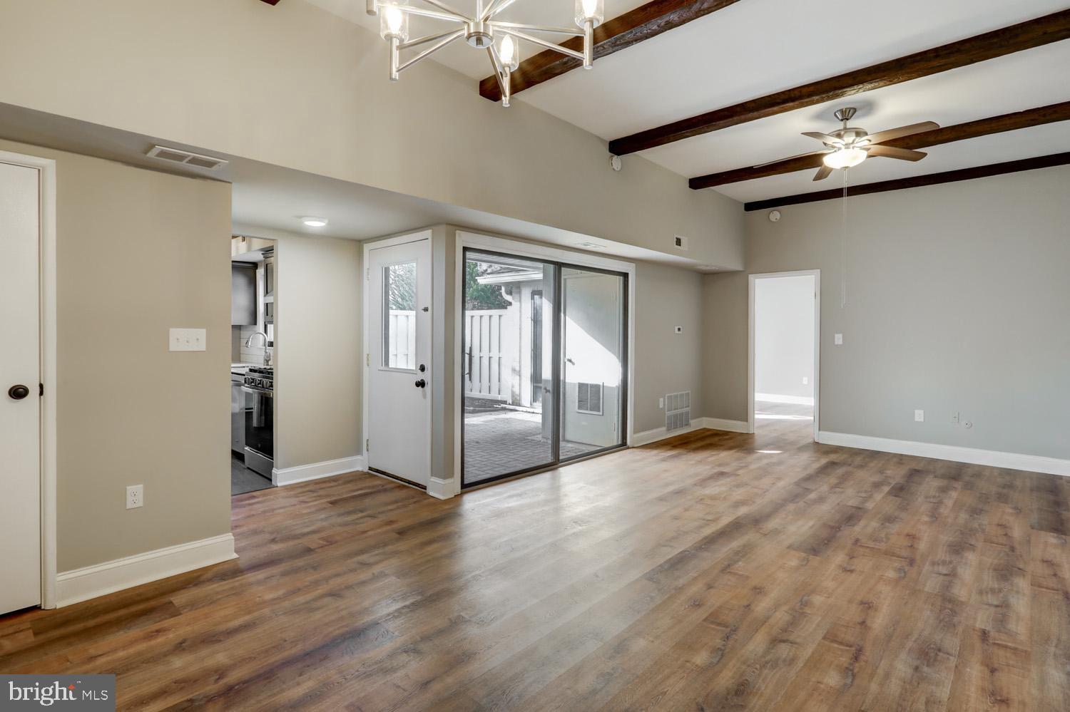 406 Valleybrook Drive Lancaster, PA 17601 - Photo 6 of 31