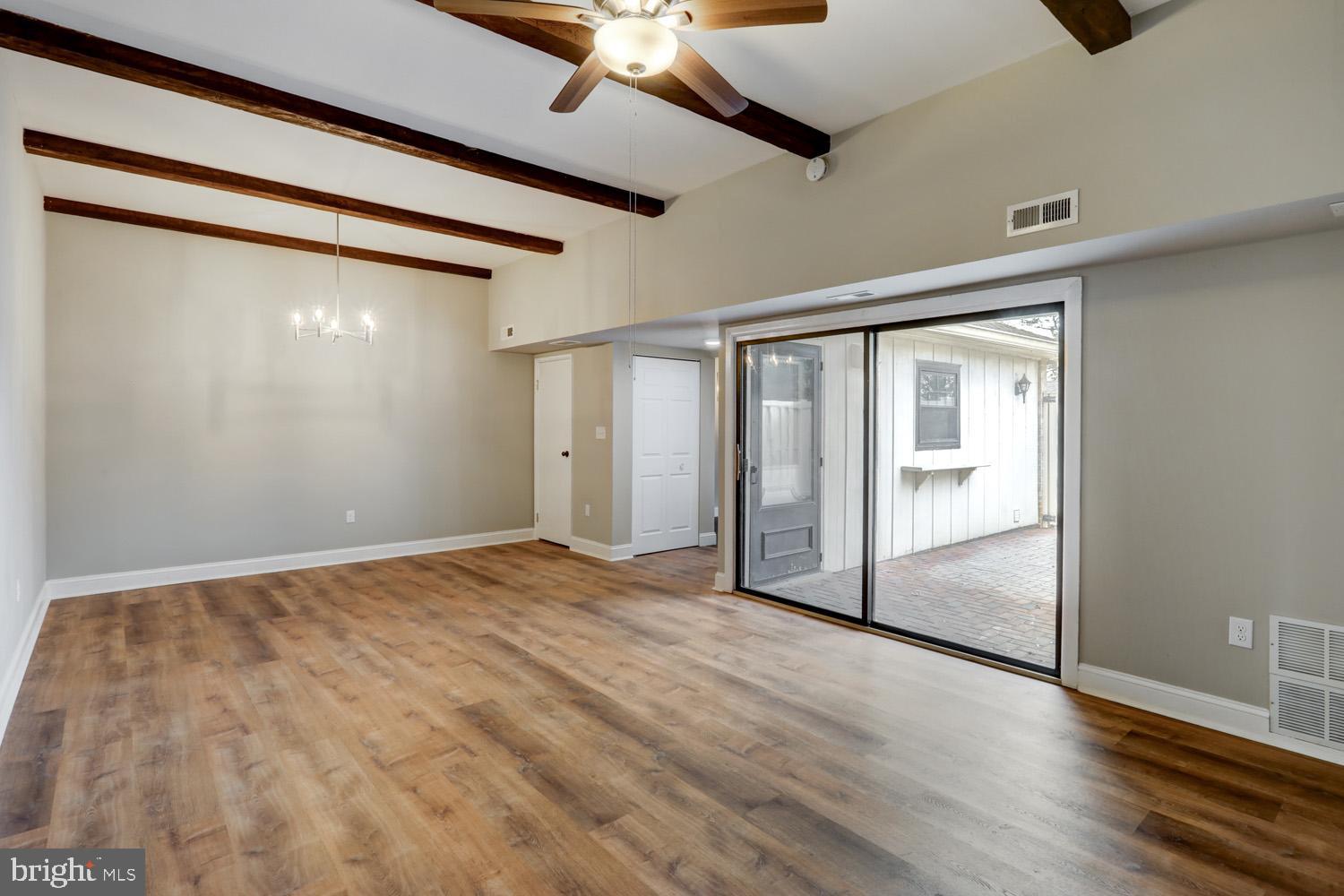 406 Valleybrook Drive Lancaster, PA 17601 - Photo 7 of 31