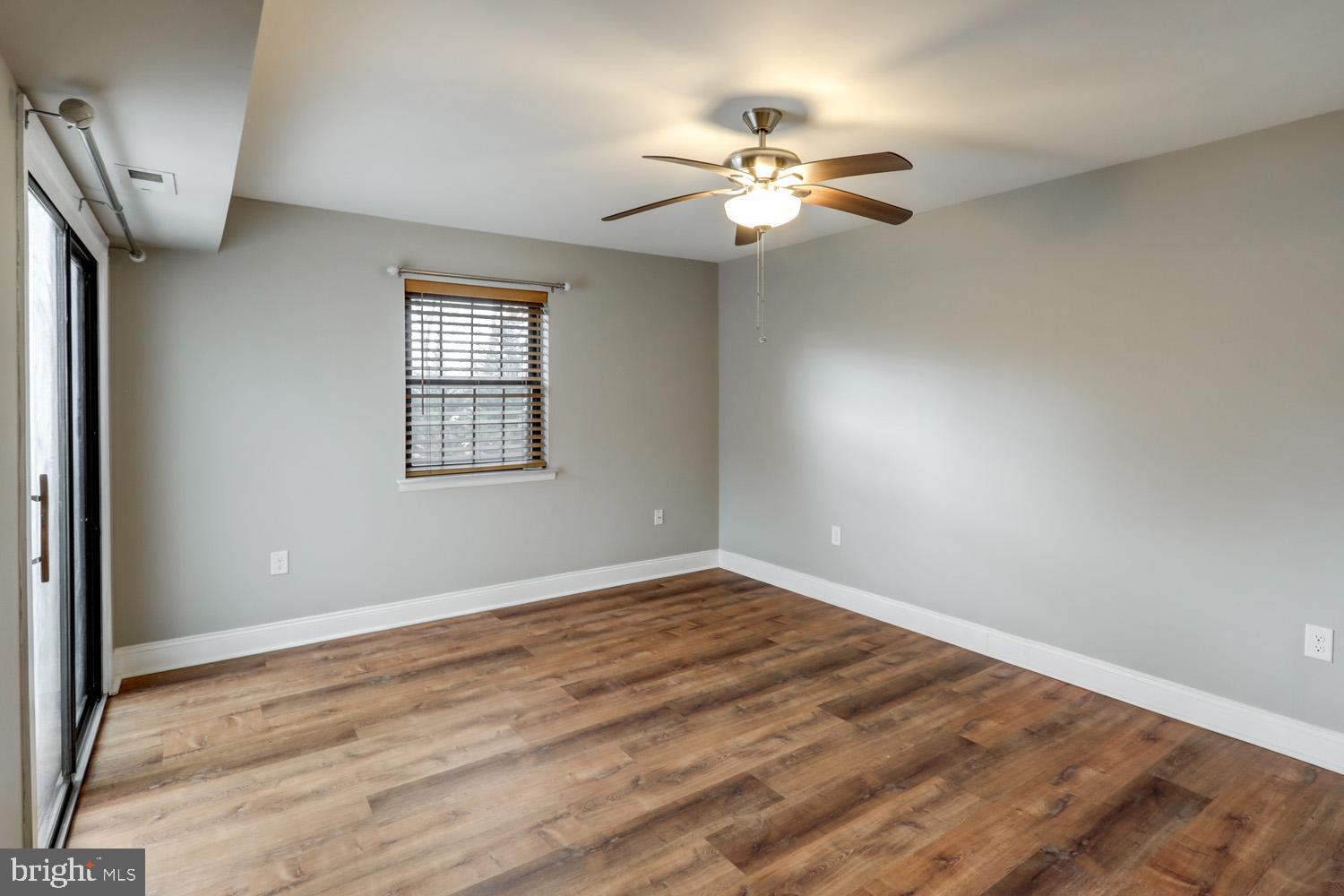 406 Valleybrook Drive Lancaster, PA 17601 - Photo 9 of 31