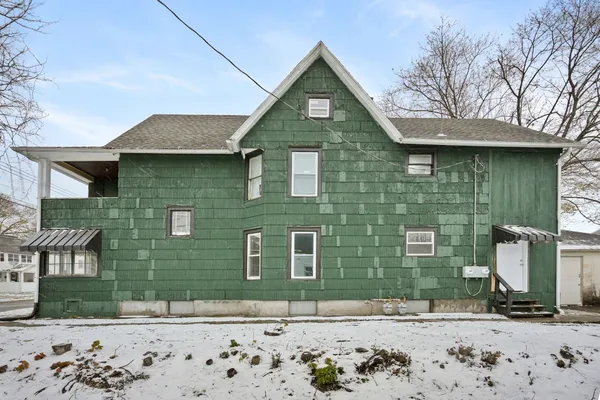 $1,450 | 66 Endicott Avenue, Unit 2, Johnson City, NY 13790