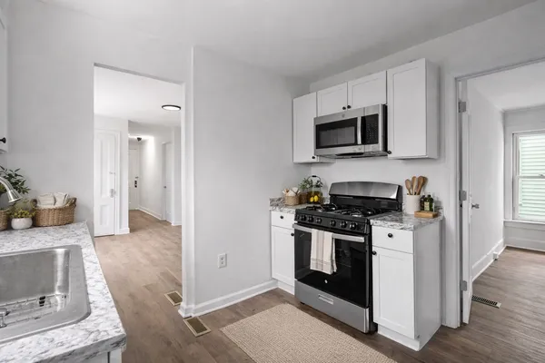 $1,450 | 66 Endicott Avenue, Unit 2, Johnson City, NY 13790