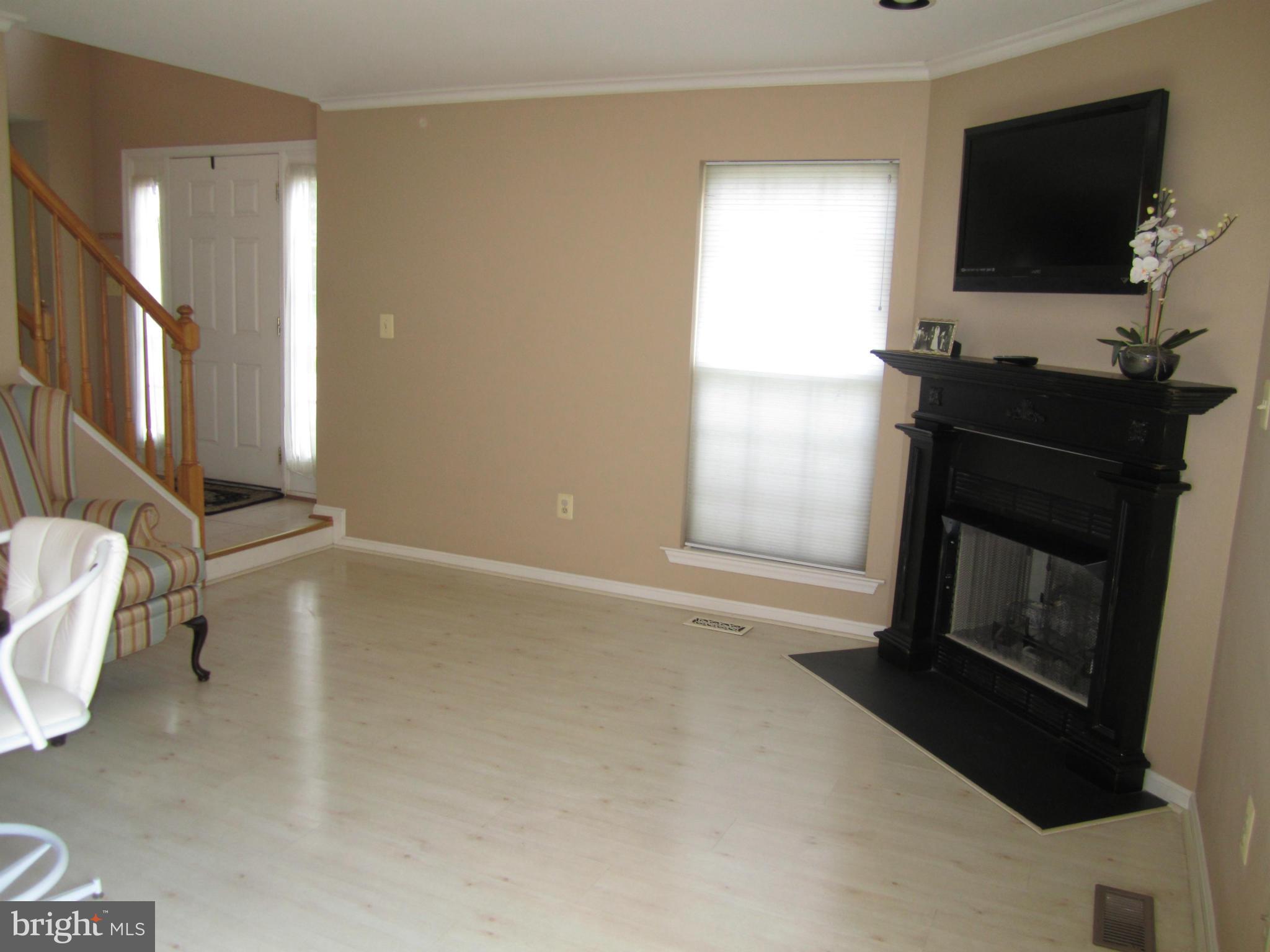 201 Pidco Road Reisterstown, MD 21136 - Photo 8 of 19 Family Room Off Kitchen