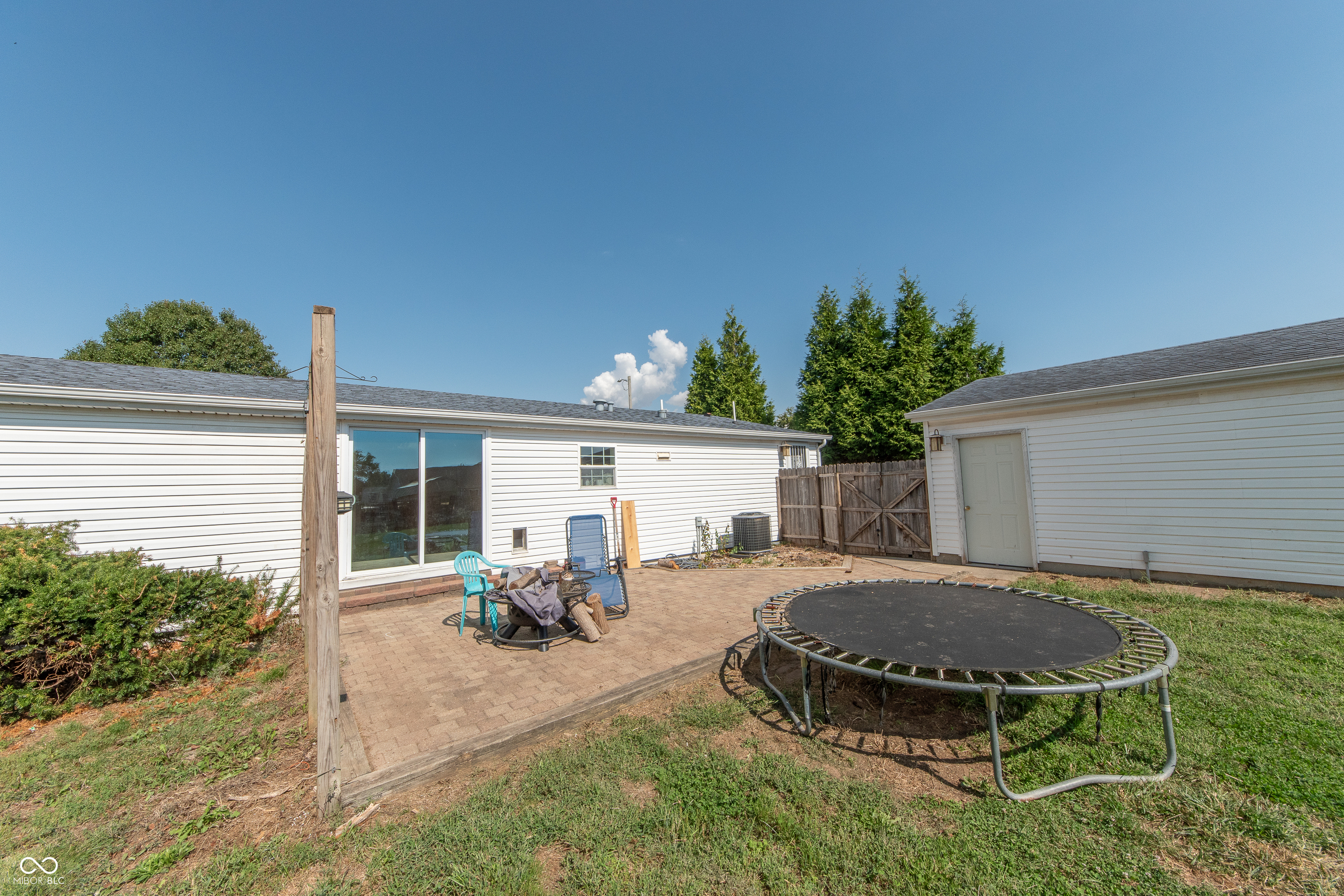 3333 Spring Valley Drive Columbus, IN 47203 - Photo 20 of 25 Gallery Image 20