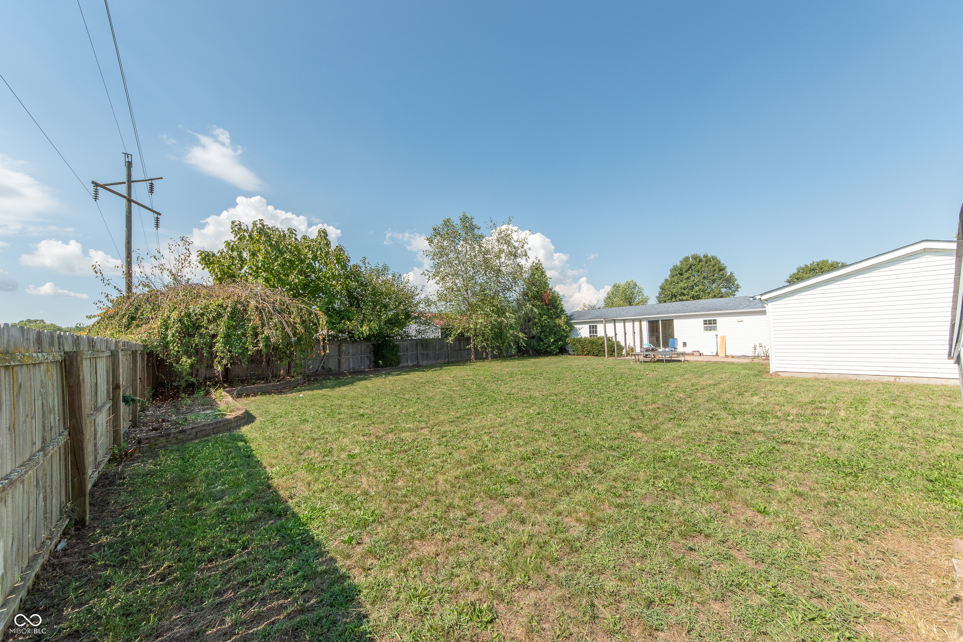 3333 Spring Valley Drive Columbus, IN 47203 - Photo 24 of 25 Gallery Image 24
