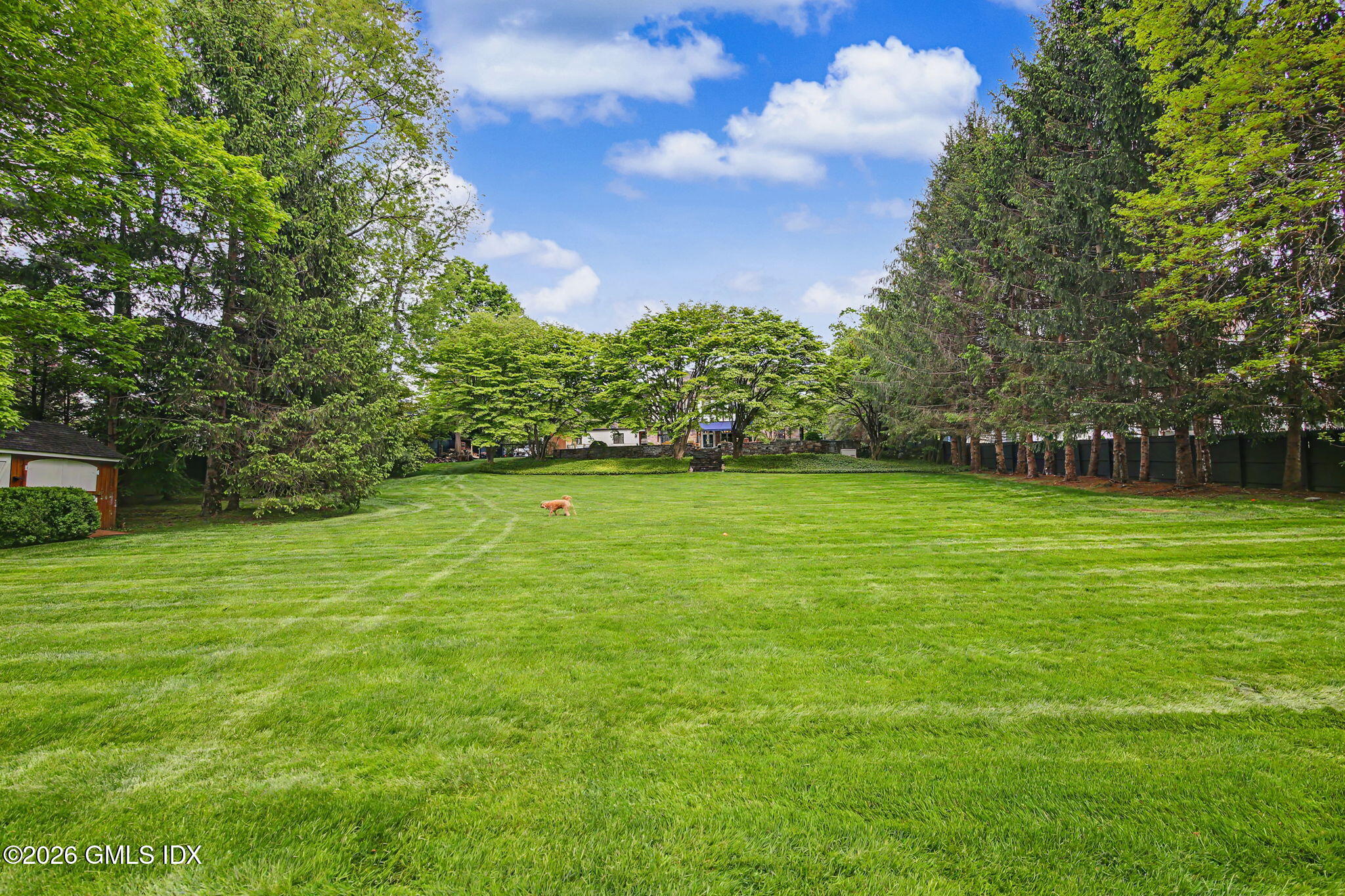 184 Stanwich Road Greenwich, CT 06830 - Photo 37 of 50 100-web-or-mls-184-stanwich-rd