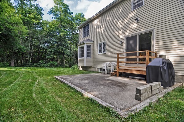 47 Upton Road Westborough, MA 01581 - Photo 26 of 30 Gallery Image 26