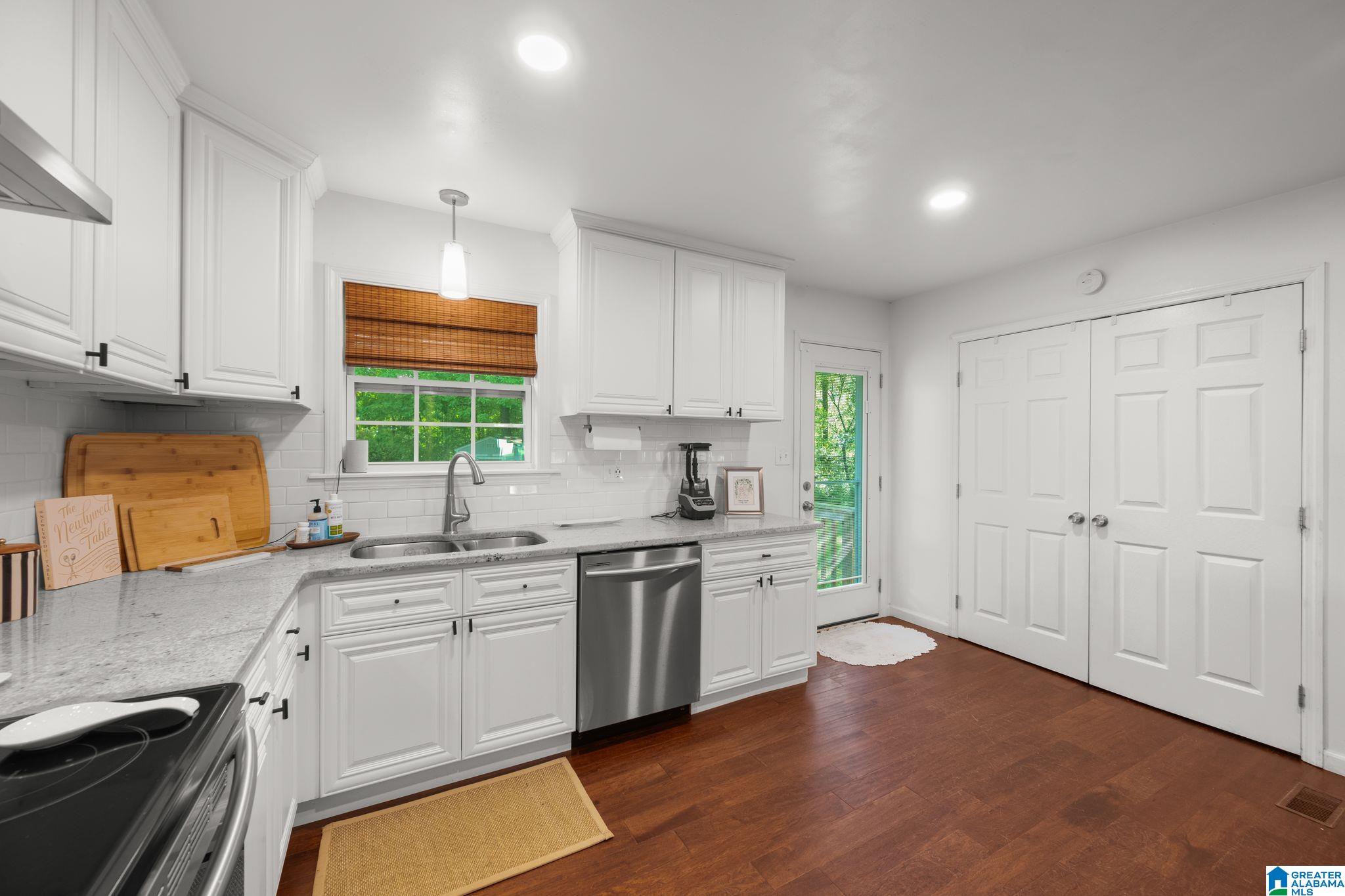 133 Stoneview Road Birmingham, AL 35210 - Photo 11 of 26 Gallery Image 11
