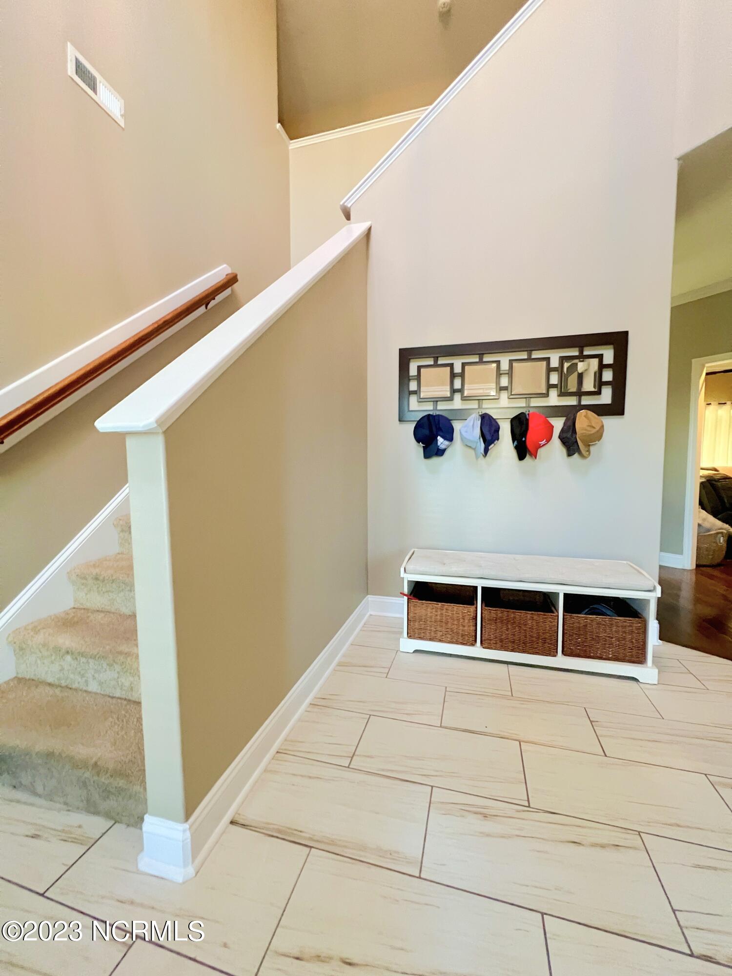 179 Peytons Ridge Drive Hubert, NC 28539 - Photo 8 of 36 Entryway