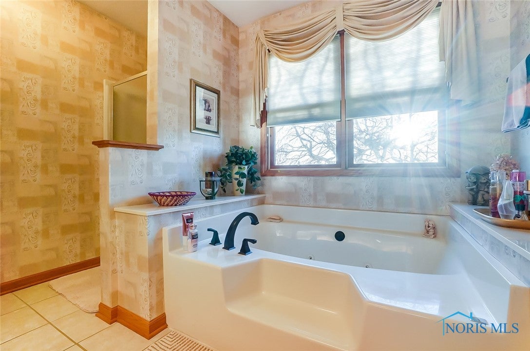 22708 Ault Road Perrysburg, OH 43551 - Photo 24 of 49 Gallery Image 24