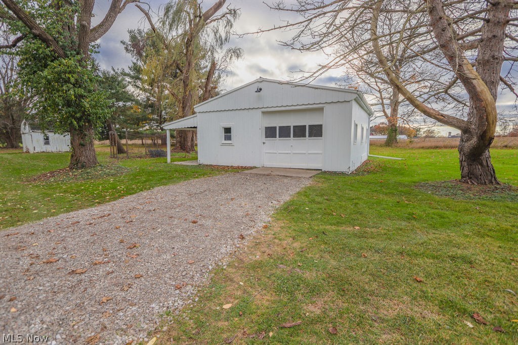 51883 Telegraph Road Amherst, OH 44001 - Photo 30 of 49